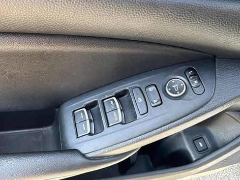 Used 2021 Honda Accord LX image 14