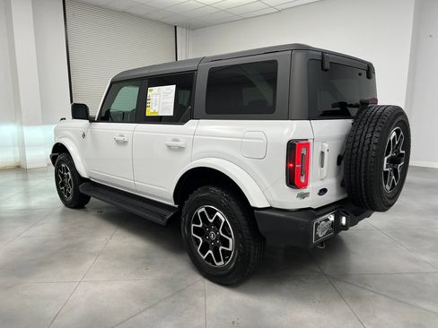 Used 2025 Ford Bronco Outer Banks AWD/4WD image 6