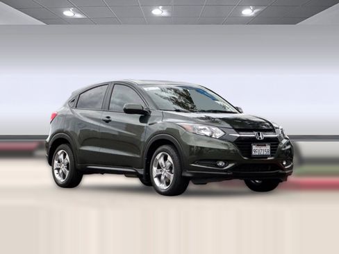 Used 2018 Honda HR-V LX image 6