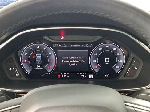 Used 2024 Audi Q3 2.0T Premium Plus image 27