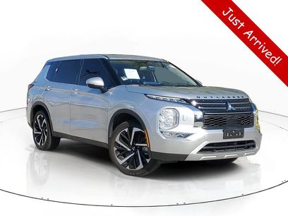 Used 2024 Mitsubishi Outlander SE