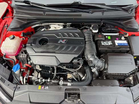 Used 2022 Hyundai Veloster N image 45