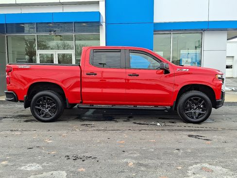 Used 2022 Chevrolet Silverado 1500 LT Trail Boss w/ Bed Protection Package image 7