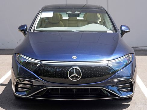 Used 2023 Mercedes-Benz EQS 580 4MATIC Sedan image 54