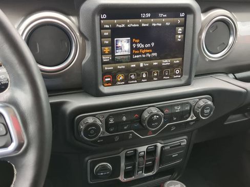 Certified 2020 Jeep Wrangler Unlimited Sahara AWD/4WD image 26