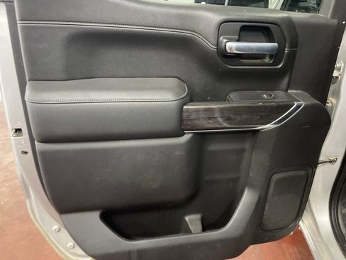 Certified 2021 Chevrolet Silverado 1500 LTZ w/ Z71 Off-Road Package image 7