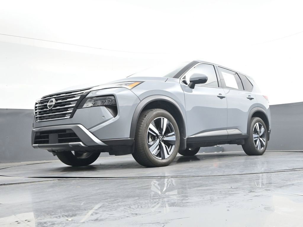 Used 2024 Nissan Rogue SL w/ SL Premium Package FWD image 43
