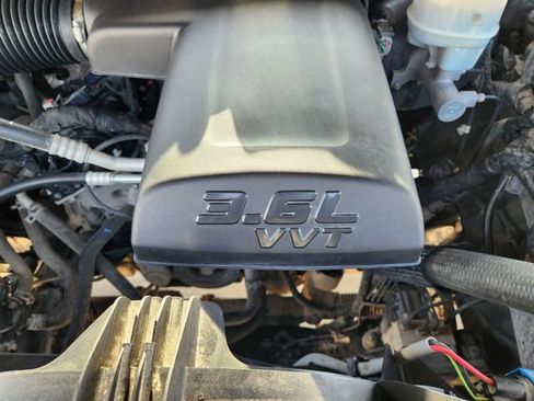 Used 2021 RAM 1500 Classic Warlock w/ Technology Package I image 32