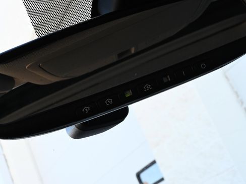 Used 2022 INFINITI Q50 Luxe w/ Cargo Package image 29