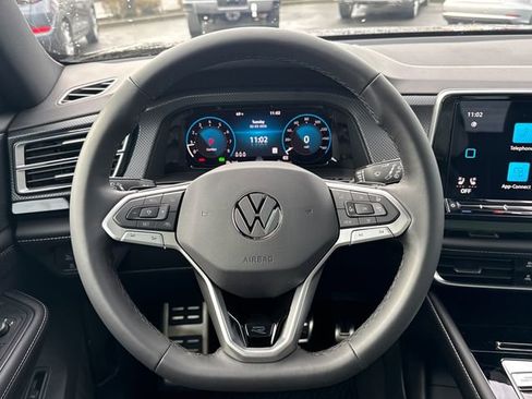 New 2026 Volkswagen Atlas Cross Sport SEL Premium R-Line image 18