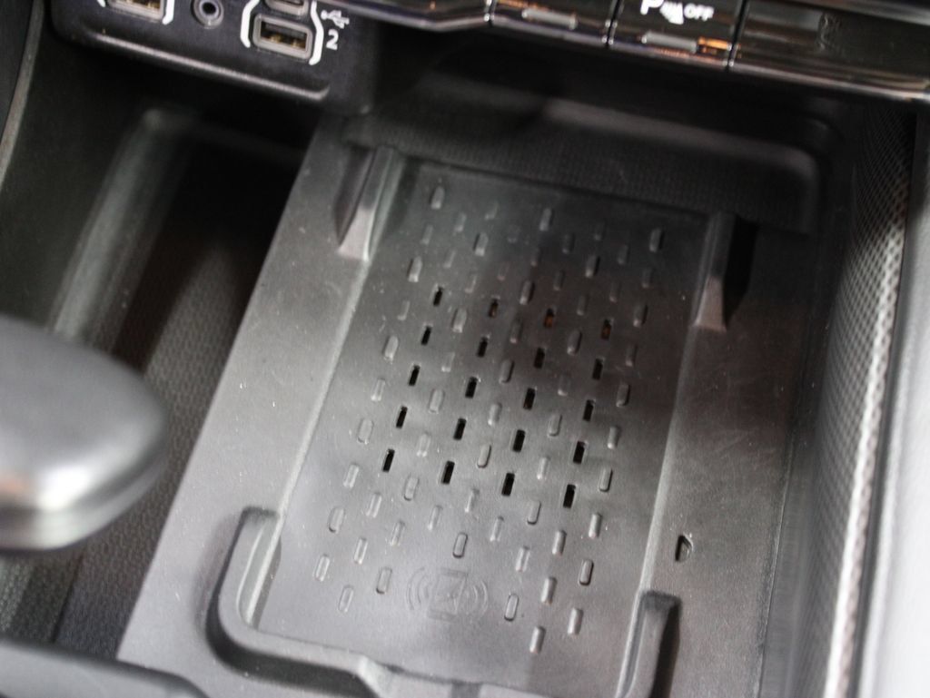 Used 2025 Dodge Durango R/T AWD/4WD image 59