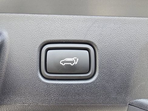 Used 2025 Hyundai Tucson Limited AWD/4WD image 20