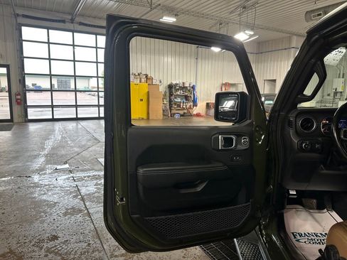 Used 2023 Jeep Wrangler Unlimited Sahara w/ Dual Top Group AWD/4WD image 11