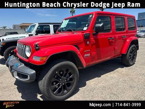 Used 2024 Jeep Wrangler Unlimited Sahara AWD/4WD image 1