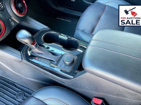 Used 2022 Chevrolet Blazer RS w/ Enhanced Convenience Package AWD/4WD image 17