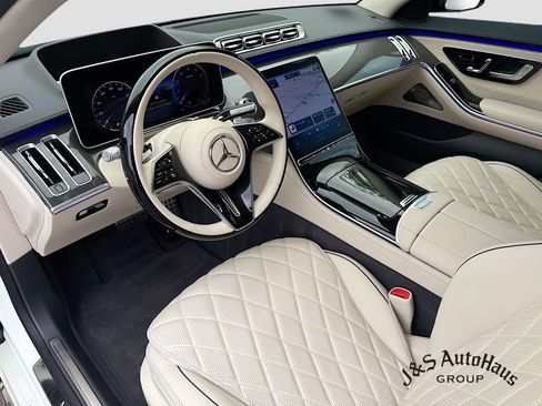 Used 2023 Mercedes-Benz S 580 4MATIC Sedan image 9