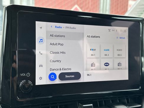 Used 2024 Toyota Corolla LE image 17