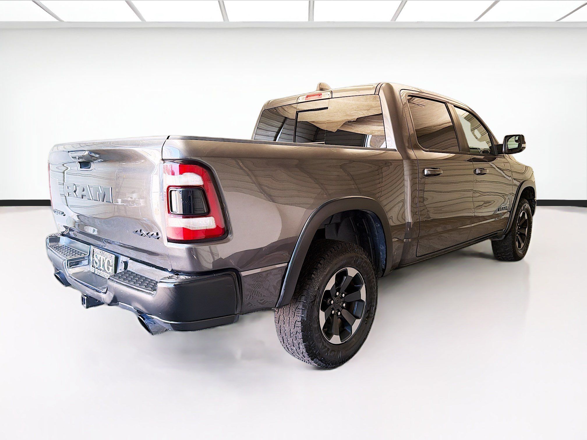 Used 2020 RAM 1500 Rebel w/ Rebel Level 1 Equipment Group AWD/4WD image 4