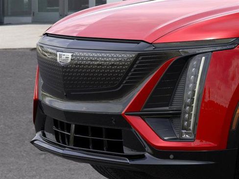 New 2025 Cadillac Lyriq Sport image 13