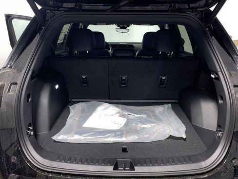 Used 2026 GMC Terrain AT4 w/ Convenience Package III image 23