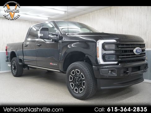 Used 2025 Ford F250 Platinum image 1