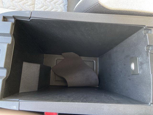 Used 2023 Chevrolet Equinox LT w/ Driver Convenience Package FWD image 37