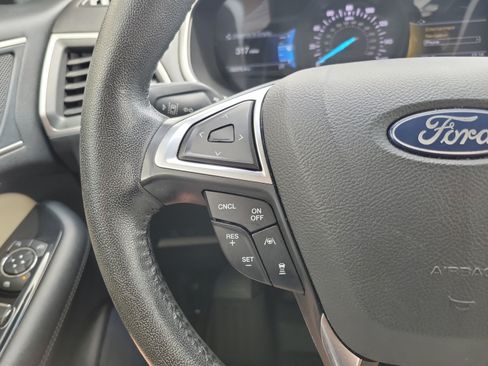 Used 2019 Ford Edge SEL w/ Equipment Group 201A FWD image 21