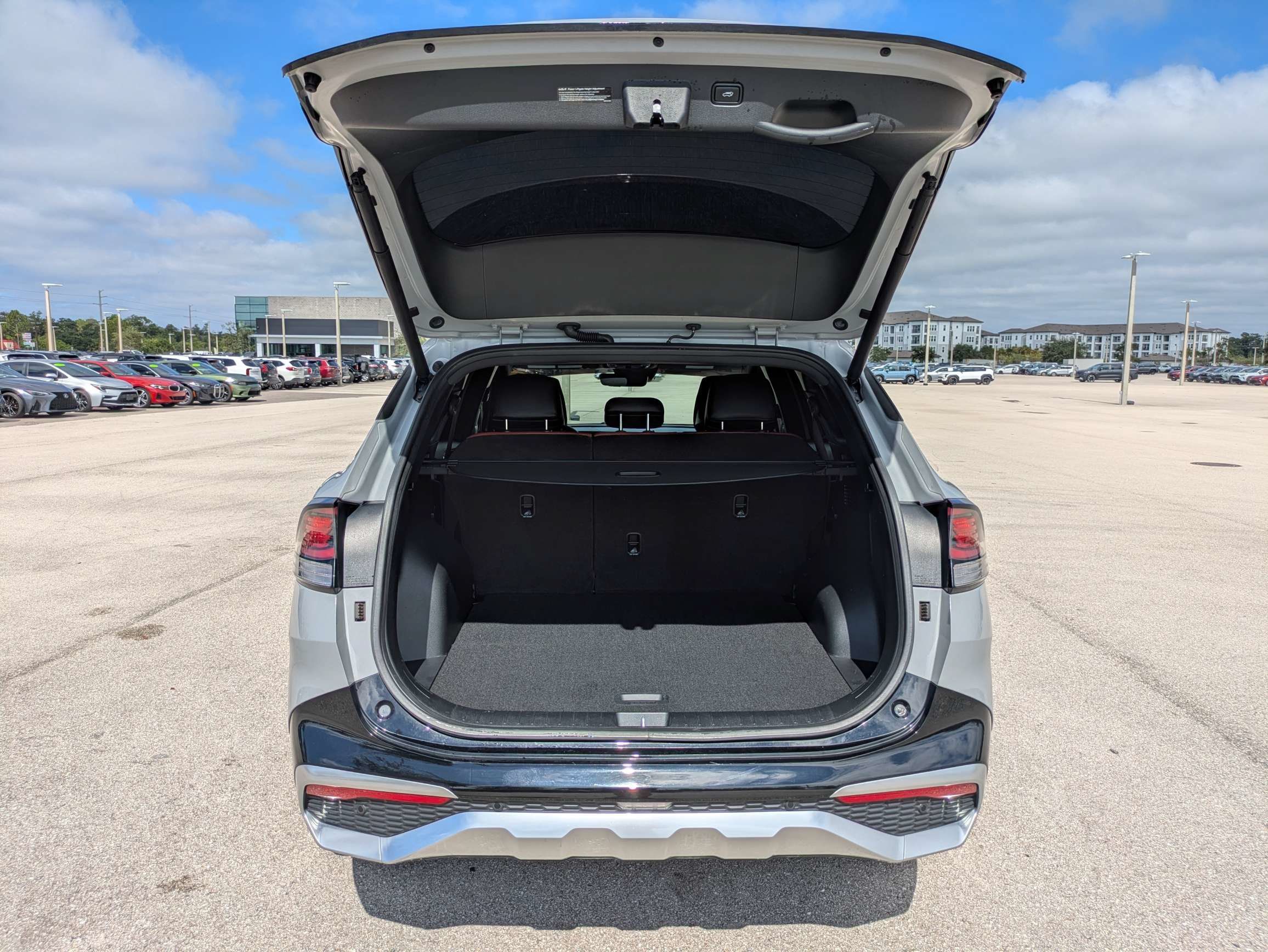 Used 2023 Kia Sportage SX FWD image 33