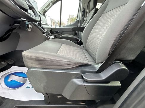 Used 2023 Ford Transit 350 XLT image 6