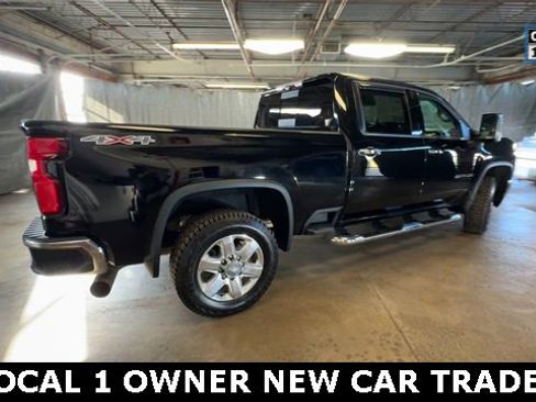 Used 2020 Chevrolet Silverado 2500 LTZ w/ LTZ Premium Package image 3