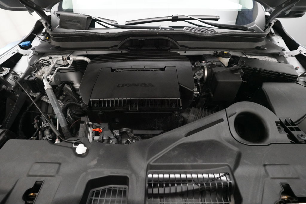Used 2024 Honda Pilot EX-L image 3