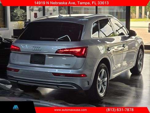 Used 2021 Audi Q5 2.0T Premium w/ Convenience Package AWD/4WD image 12