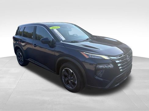 Used 2024 Nissan Rogue SV FWD image 7