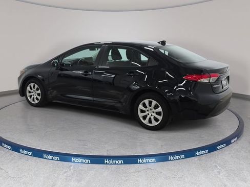 Certified 2025 Toyota Corolla LE FWD image 7