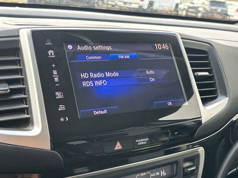 Used 2017 Honda Pilot Elite image 14