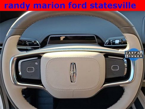 Used 2025 Lincoln Nautilus Premier w/ Equipment Group 102A image 20