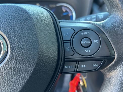 Used 2024 Toyota RAV4 LE image 14