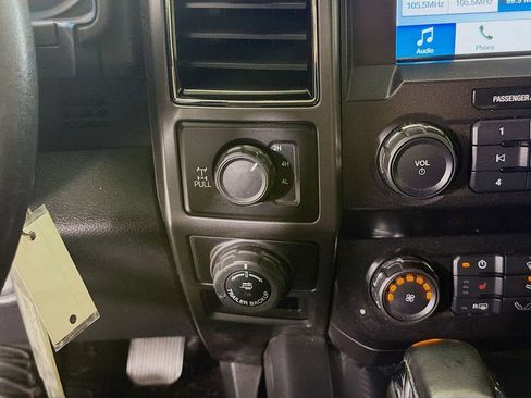 Used 2019 Ford F150 XLT w/ Equipment Group 302A Luxury image 30