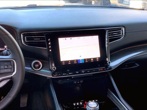 Used 2022 Jeep Wagoneer Series II image 6