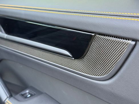 Used 2025 Porsche Cayenne GTS image 19