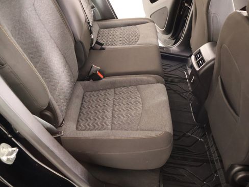Used 2023 Chevrolet Equinox LT w/ LPO, Floor Liner Package FWD image 13