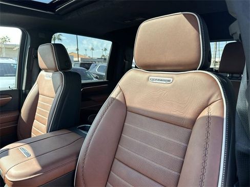 New 2026 GMC Sierra 2500 Denali Ultimate w/ Max Trailering Package image 24