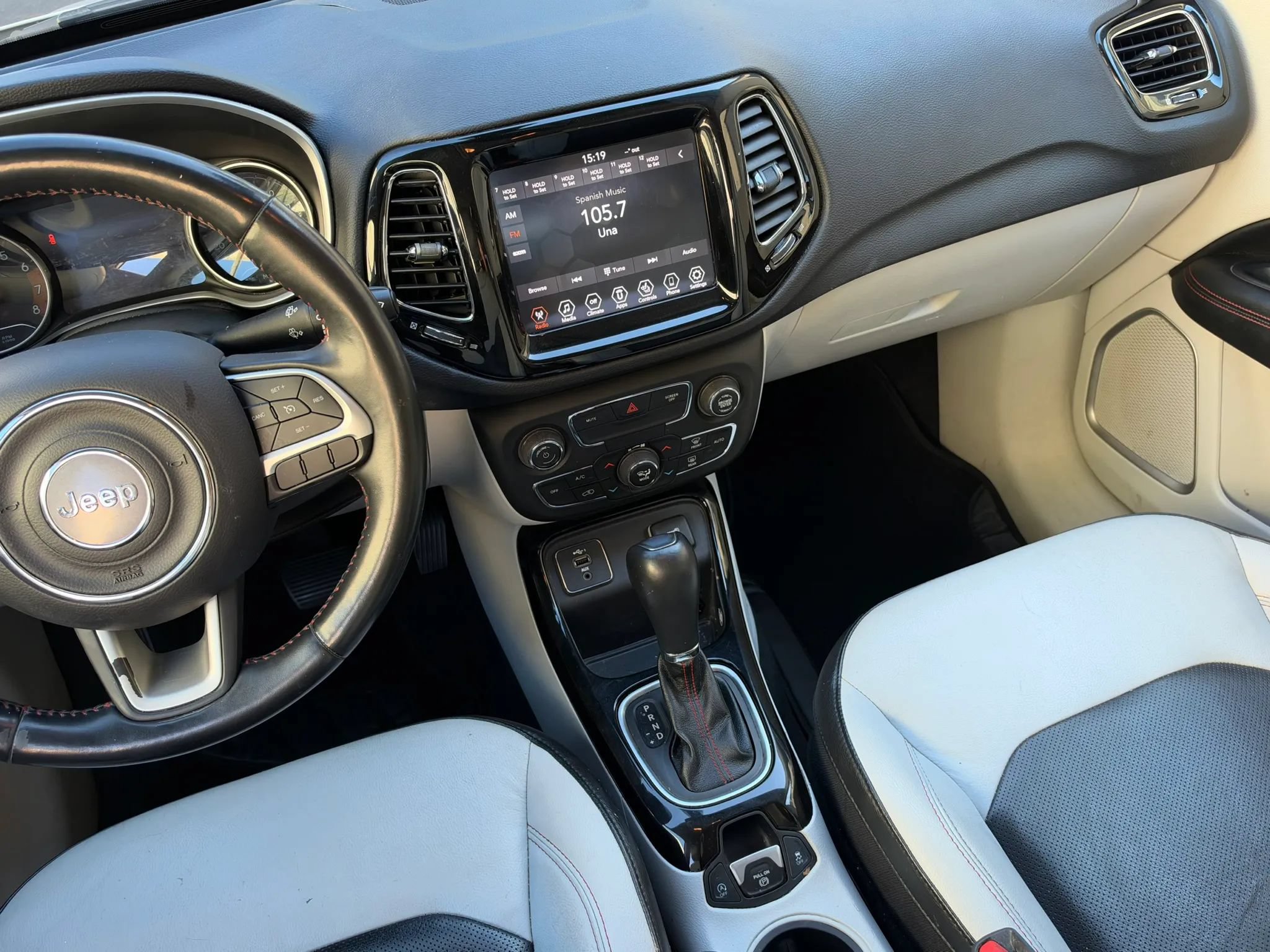 Used 2020 Jeep Compass Limited FWD image 19