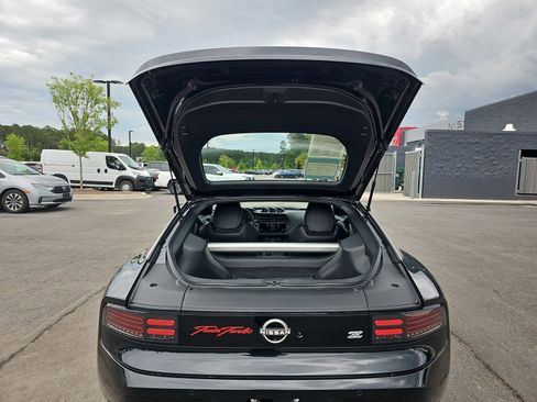 Used 2024 Nissan Z Performance w/ Floor Mat Package RWD image 13