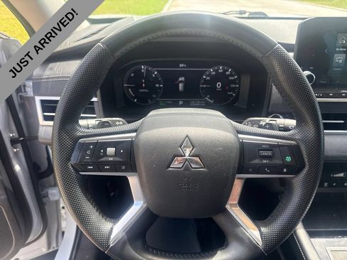Used 2023 Mitsubishi Outlander Ralliart AWD/4WD image 10