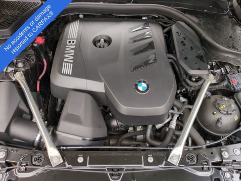 Used 2025 BMW 530i xDrive w/ Premium Package image 16