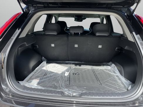 New 2025 Kia Niro EX Touring image 8