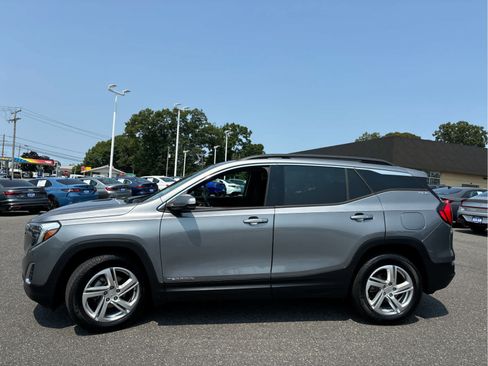 Certified 2020 GMC Terrain SLE w/ Driver Convenience Package AWD/4WD image 7