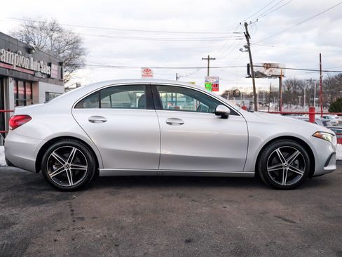 Used 2021 Mercedes-Benz A 220 4MATIC image 4