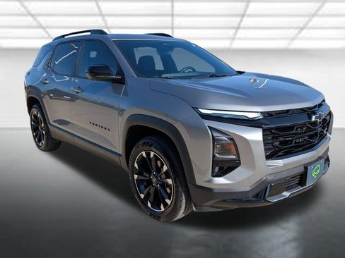 Used 2026 Chevrolet Equinox RS w/ Convenience Package III FWD image 1